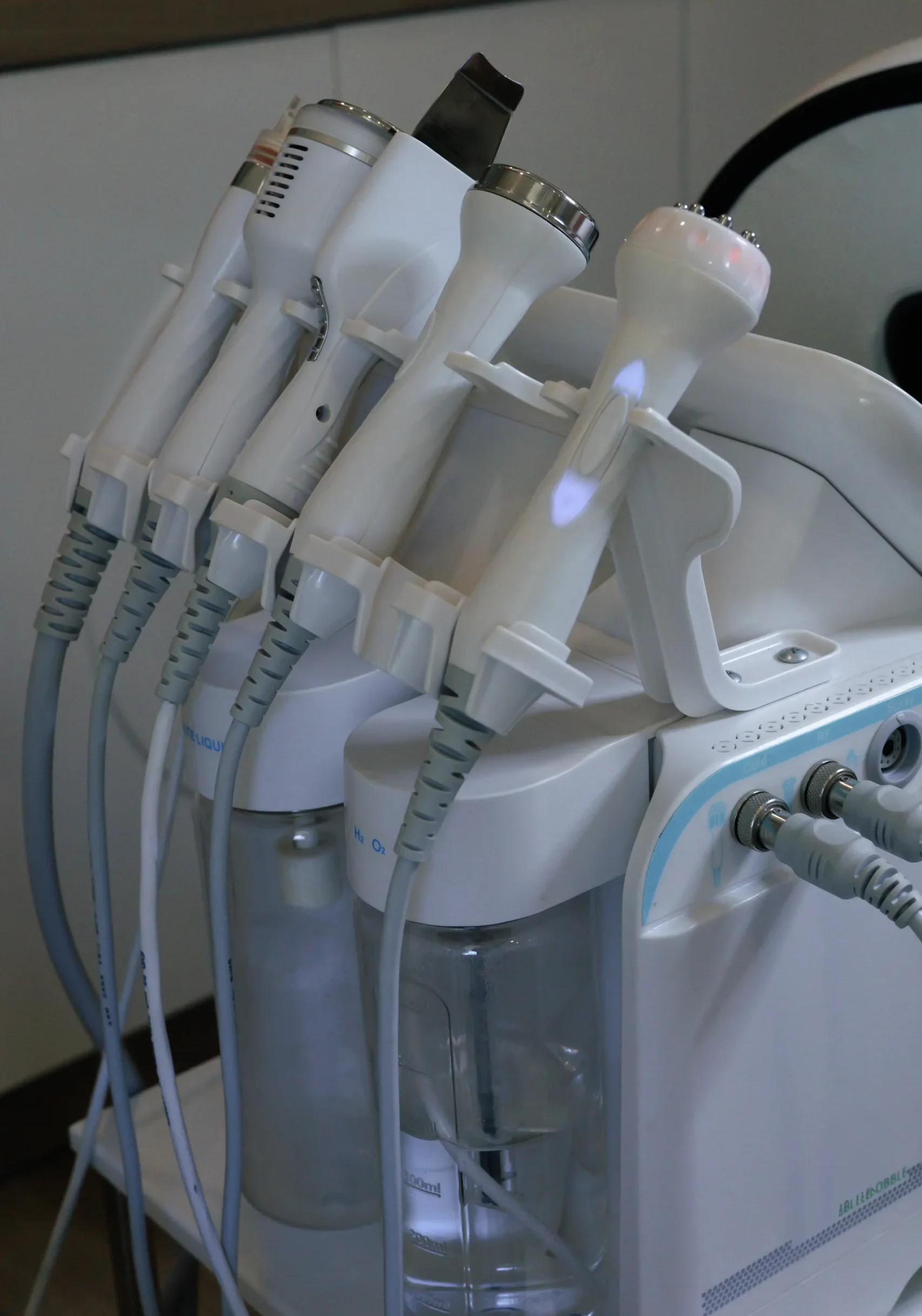 Innovative Dentistree Implant and Orthodontic Clinic FAQ