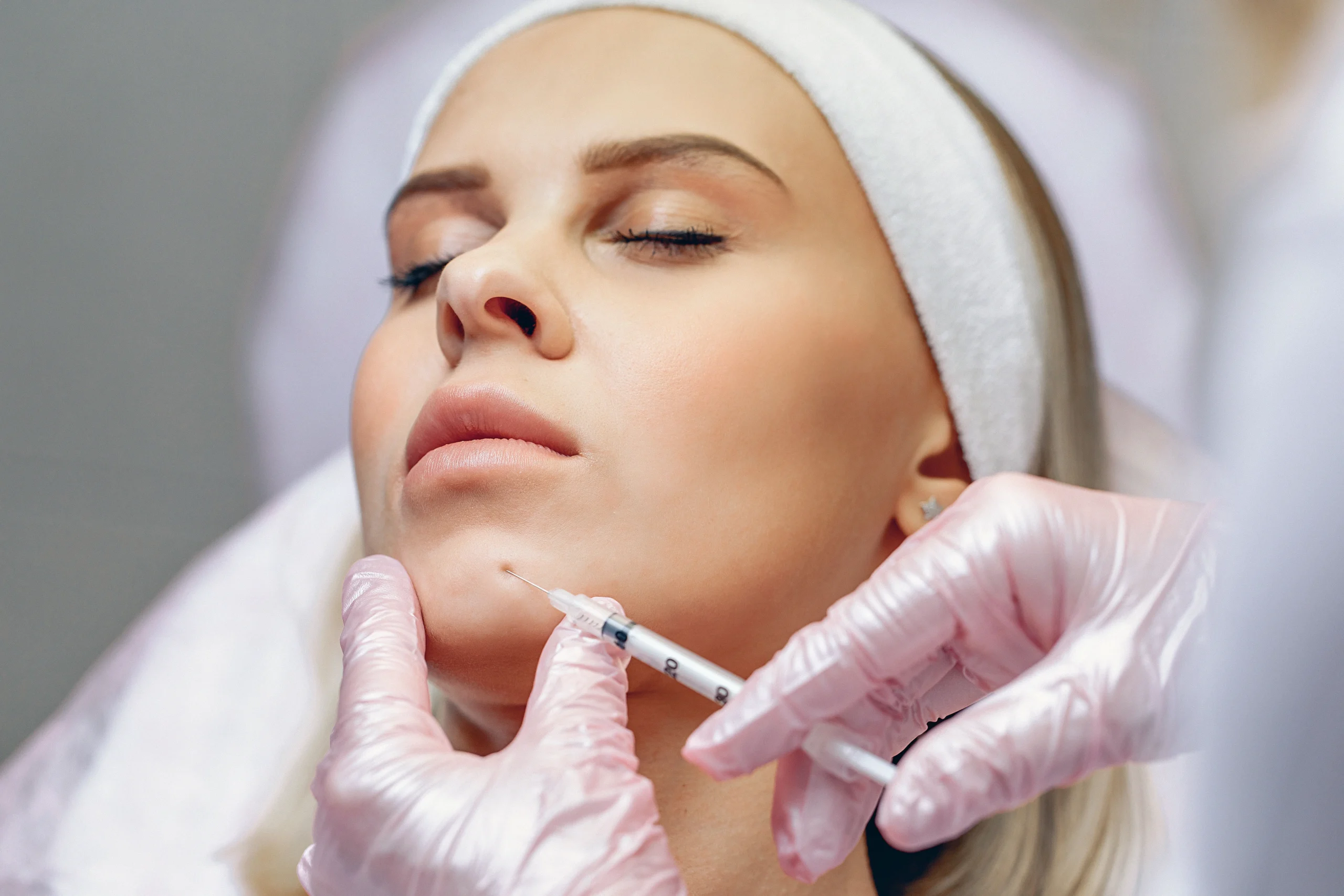 FDA-Approved Dermal Fillers in Islamabad