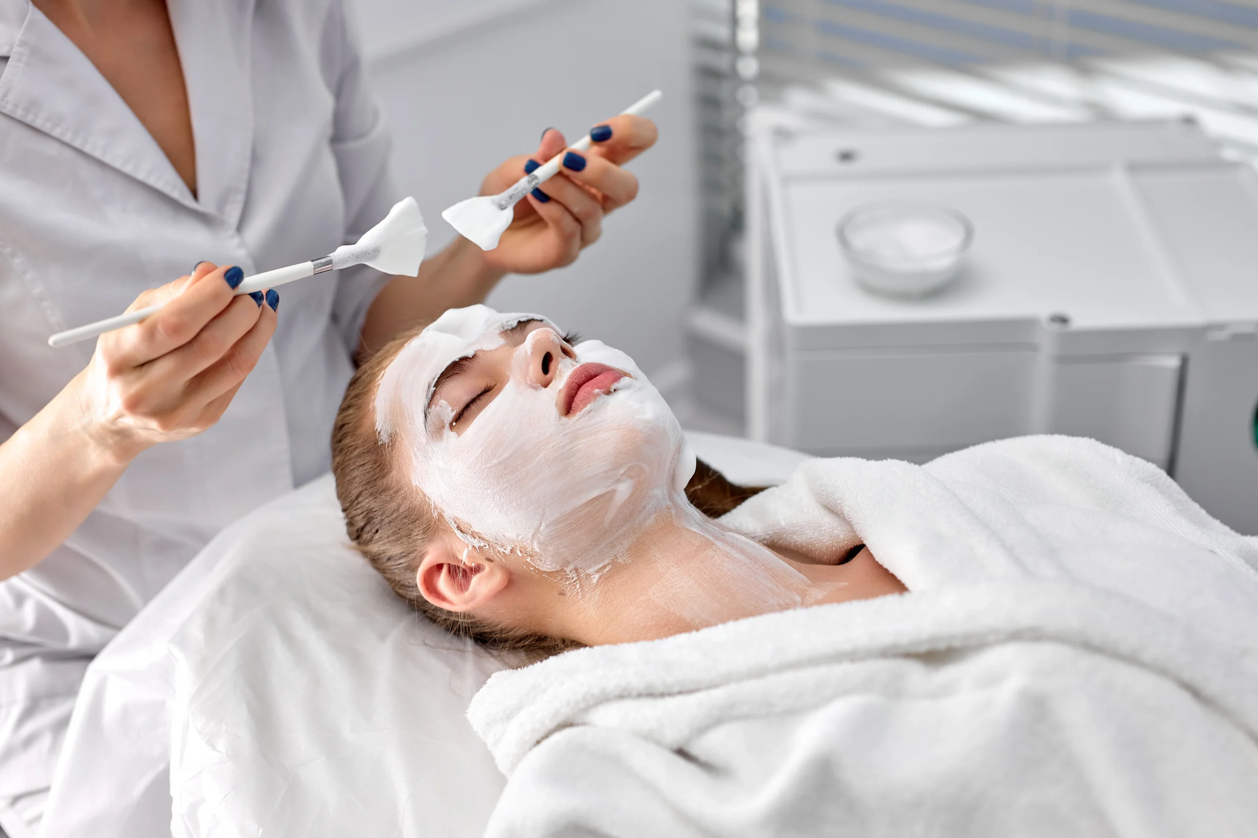 safe Chemical Peel Treatment in Islamabad