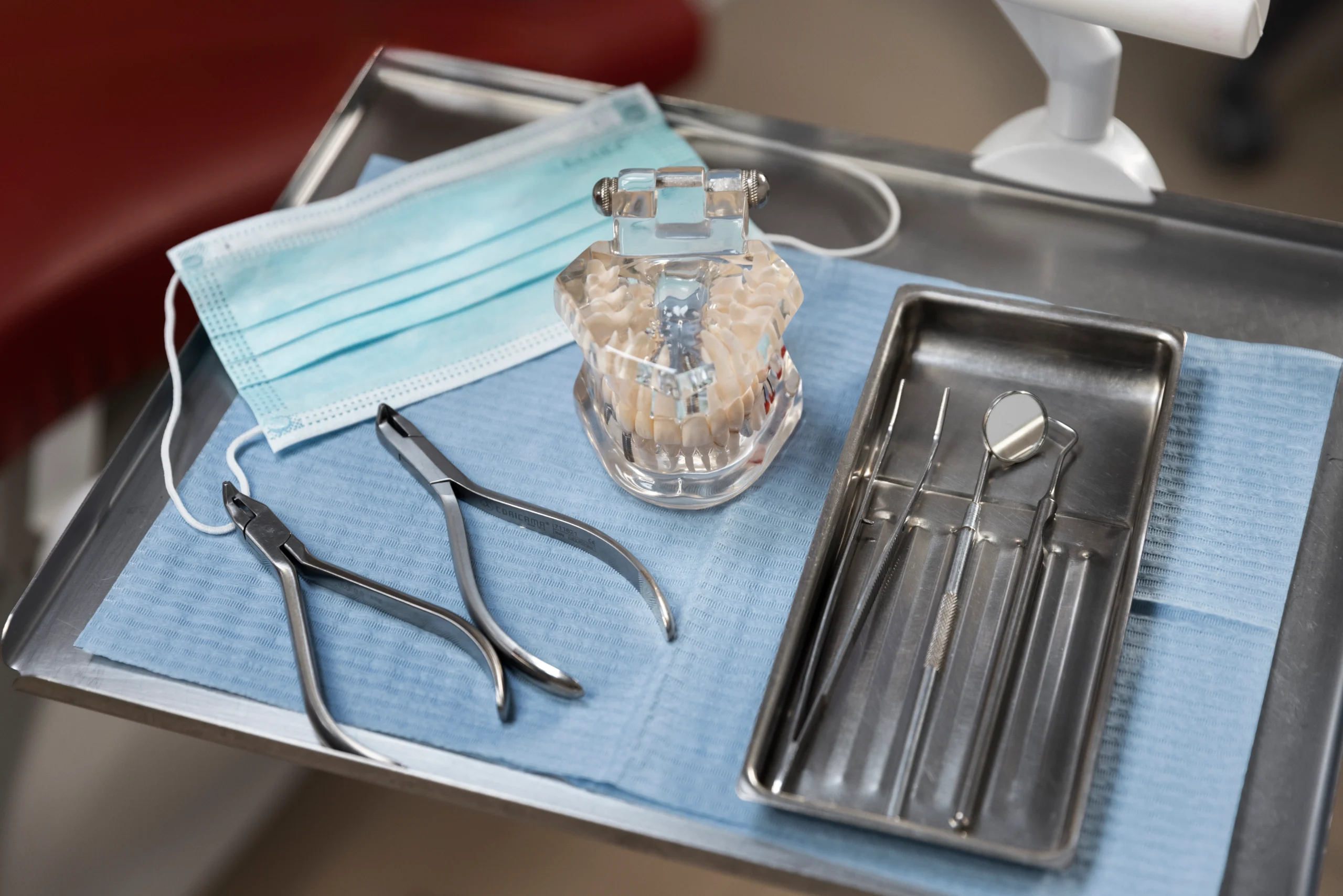 Oral health benefits of porcelain crowns